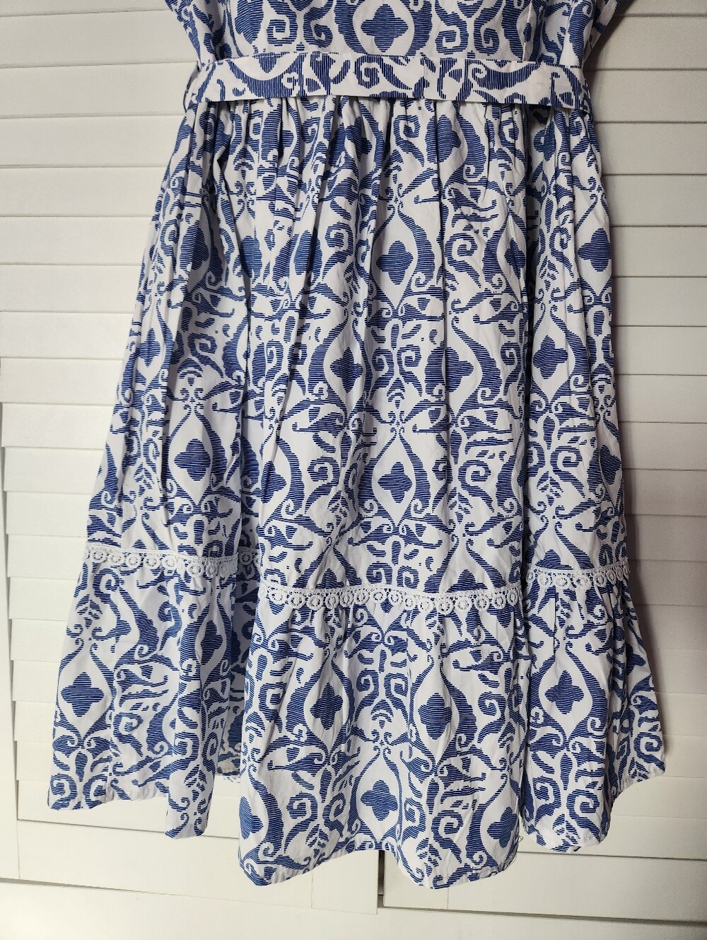 Pattern Dress - Picture 4 of 7